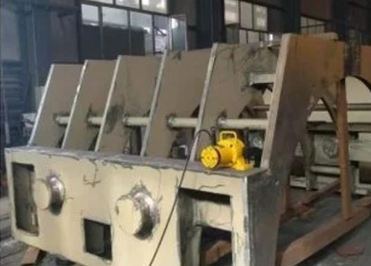 殘余應(yīng)力諧波振動(dòng)調(diào)控系統(tǒng)